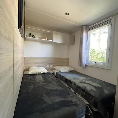 Del Mar 264, Mobile Excellence, 3 Chambres, 6 Personnes, 2 Salles De Bain, Bord De Campsite Argeles-sur-Mer