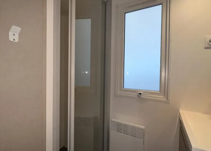 Κάμπινγκ Del Mar 264, Mobile Excellence, 3 Chambres, 6 Personnes, 2 Salles De Bain, Bord De Argelès-sur-Mer